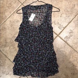 Express | woman’s tank | NWT